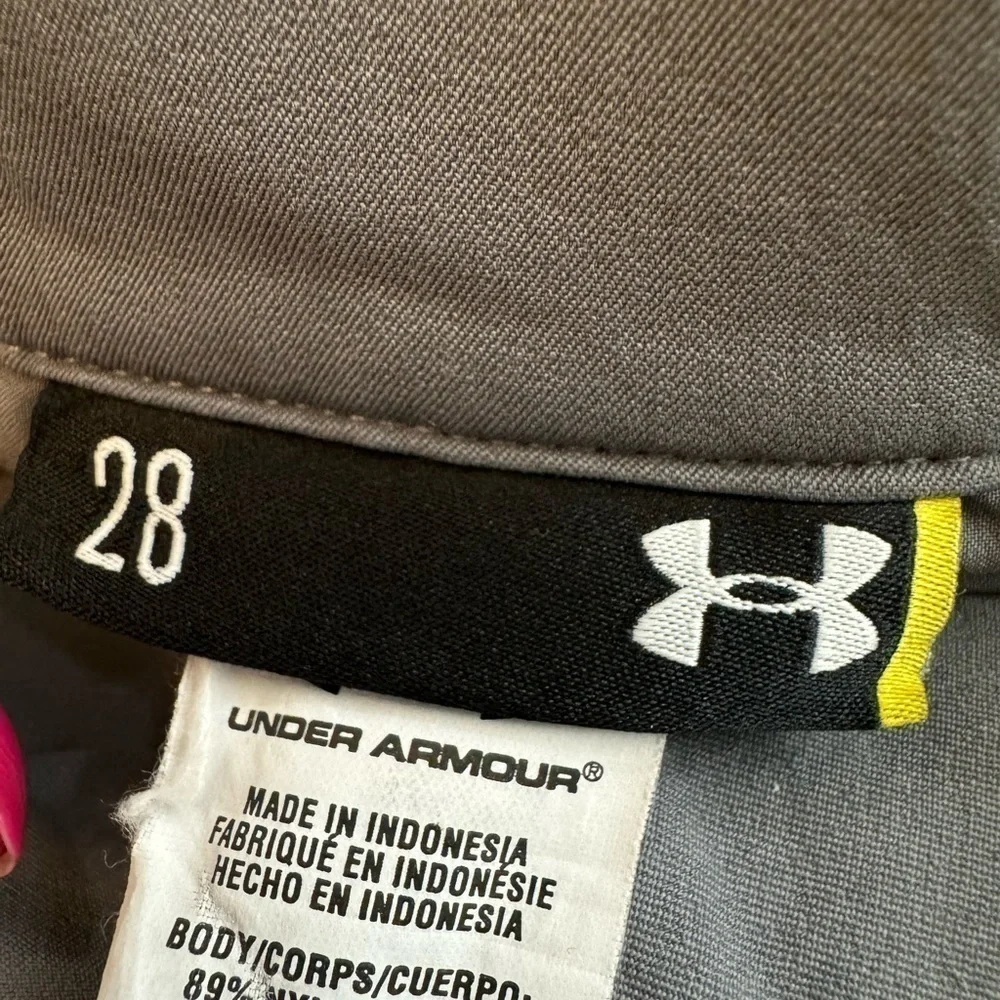 Under Armour Classic Solid Chino Shorts (Men's 34) Gray